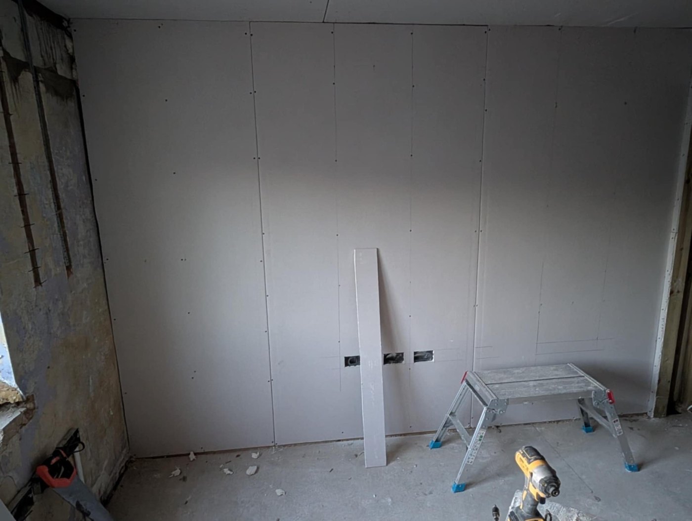 T&M plasterboard installation and repair