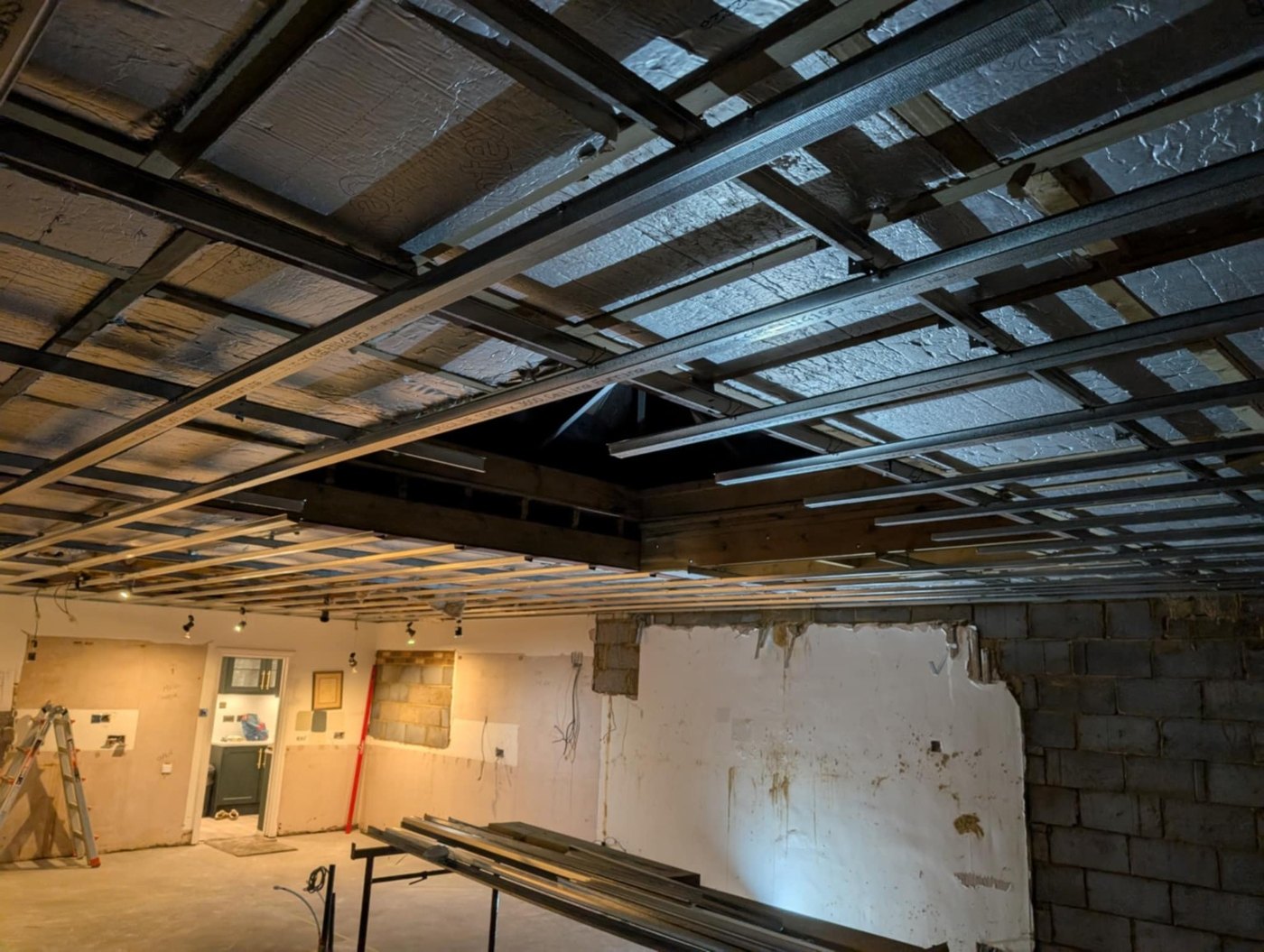 T&M plasterboard installation and repair